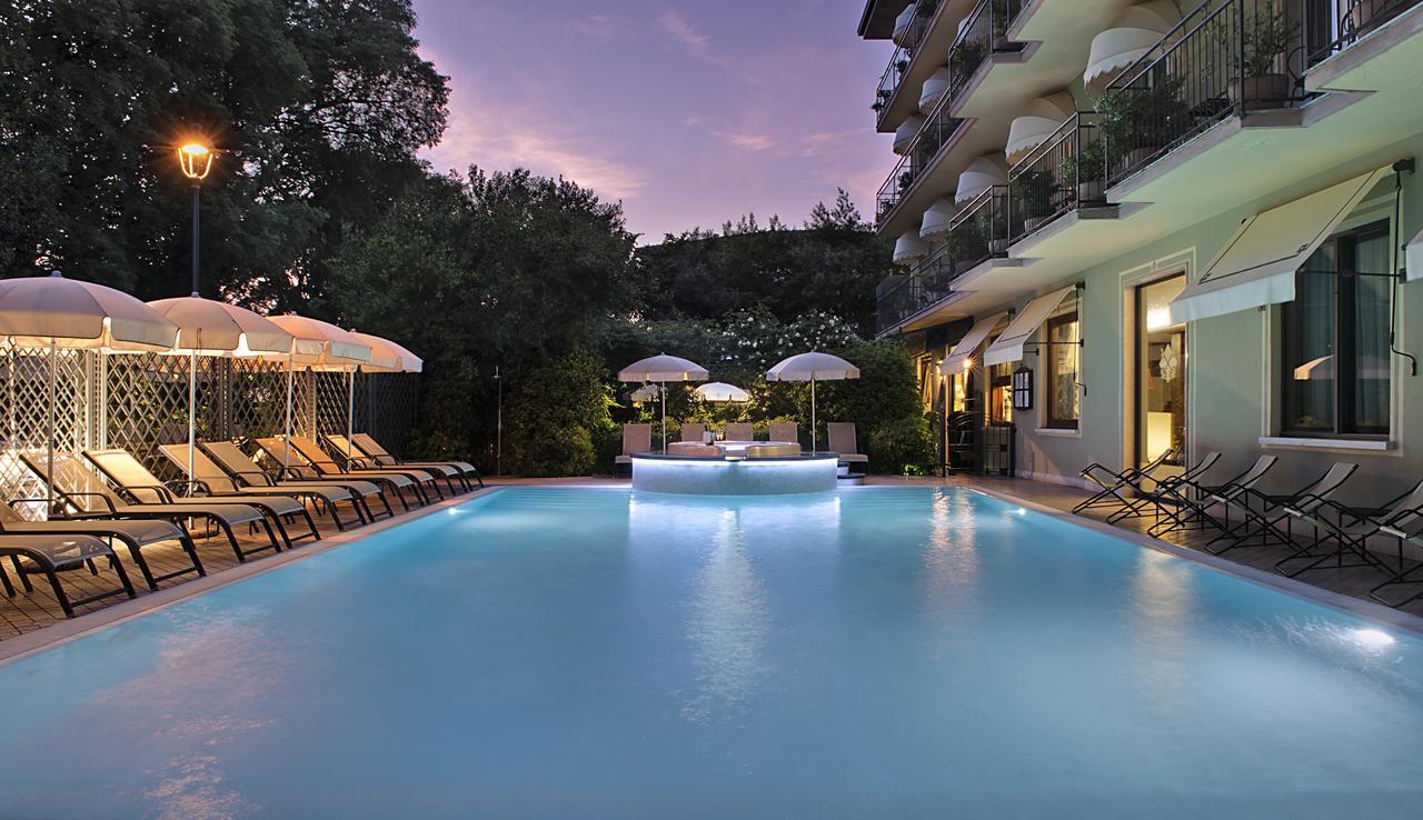 Palace Hotel San Pietro Bardolino Exterior foto